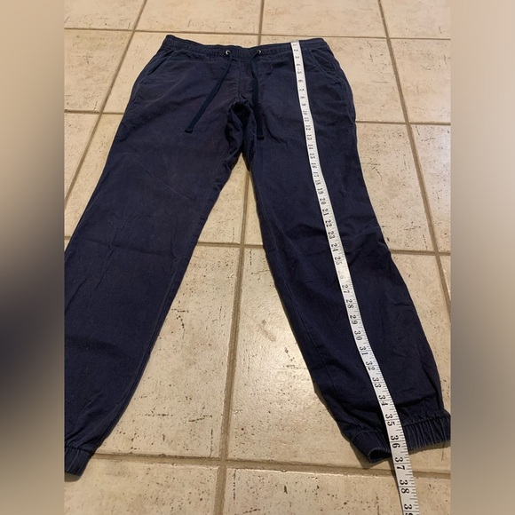 Gap Men's Navy Blue Jogger Pants - Size M - Picture 6 of 6
